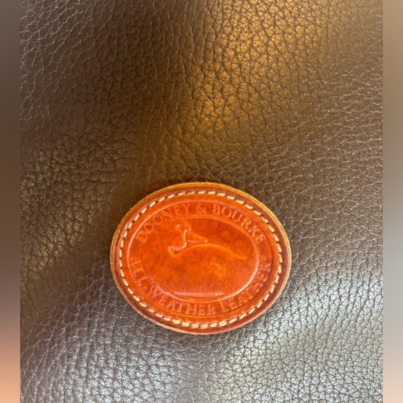 Dooney & Bourke Vintage Hobo Black and Tan Crossbody Shoulder Bag. F - Picture 10 of 12